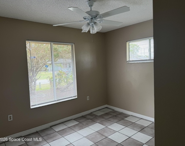 1337 Helvenston Street Nw - Photo Thumbnail 9
