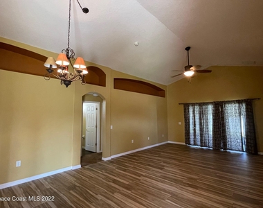 1897 Gould Avenue Sw - Photo Thumbnail 20