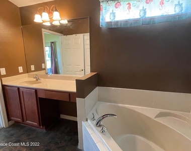1897 Gould Avenue Sw - Photo Thumbnail 27