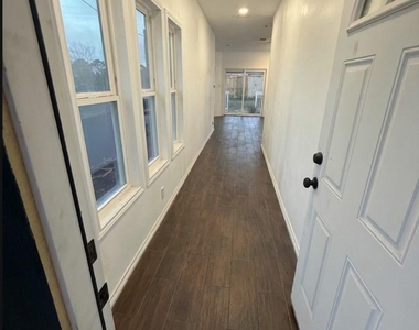 5519 Osprey Drive - Photo Thumbnail 1