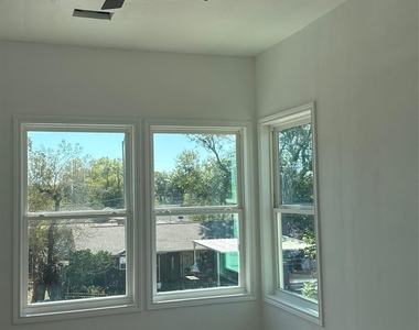 5519 Osprey Drive - Photo Thumbnail 11