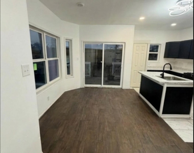 5519 Osprey Drive - Photo Thumbnail 2