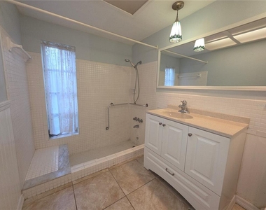 3431 Overland Drive - Photo Thumbnail 12
