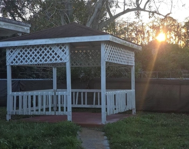 3431 Overland Drive - Photo Thumbnail 23
