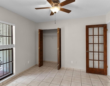 8208 La Serena Drive - Photo Thumbnail 9