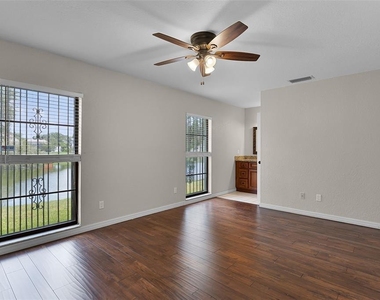 8208 La Serena Drive - Photo Thumbnail 7