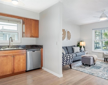 7151 Sunset Way - Photo Thumbnail 17