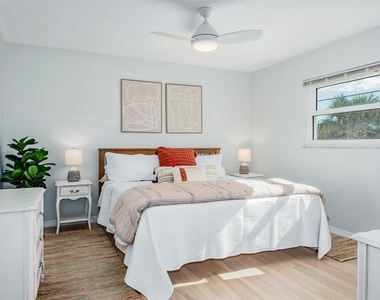 7151 Sunset Way - Photo Thumbnail 18