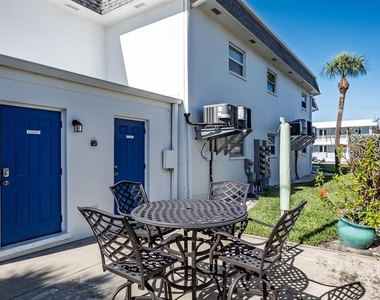 7151 Sunset Way - Photo Thumbnail 23