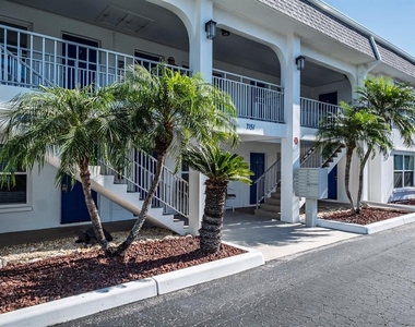 7151 Sunset Way - Photo Thumbnail 2
