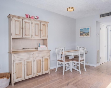 7151 Sunset Way - Photo Thumbnail 12