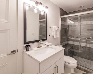 1125 W Peppertree Drive - Photo Thumbnail 28