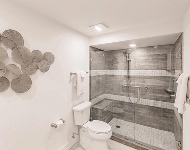 1125 W Peppertree Drive - Photo Thumbnail 25