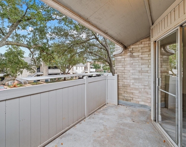 10733 Braes Bend Drive - Photo Thumbnail 31