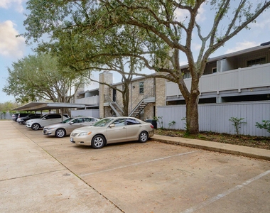 10733 Braes Bend Drive - Photo Thumbnail 35