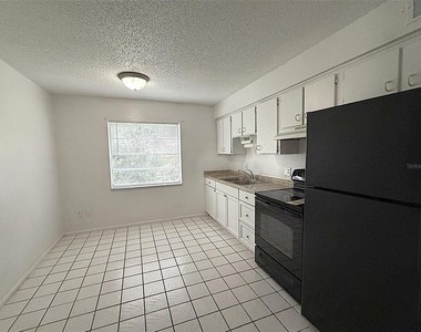 720 Michigan Court - Photo Thumbnail 3