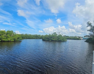 1210 S Maryknoll Road - Photo Thumbnail 33