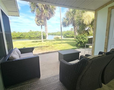 1210 S Maryknoll Road - Photo Thumbnail 3