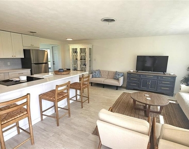 1210 S Maryknoll Road - Photo Thumbnail 4