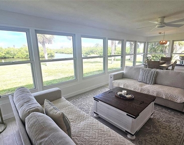 1210 S Maryknoll Road - Photo Thumbnail 17