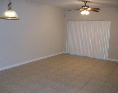 495 Las Cortes Lane - Photo Thumbnail 12
