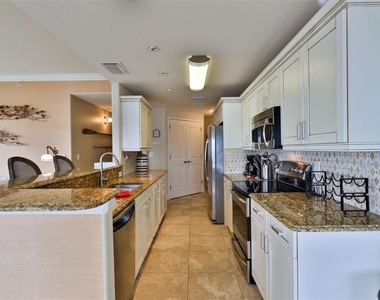2801 Hill Street - Photo Thumbnail 8