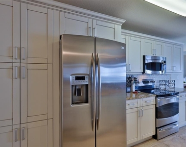 2801 Hill Street - Photo Thumbnail 9