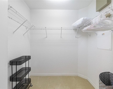 3533 Lakewood Boulevard - Photo Thumbnail 27