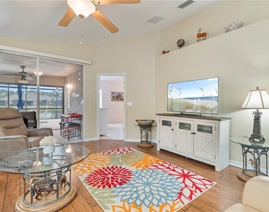 3533 Lakewood Boulevard - Photo Thumbnail 19