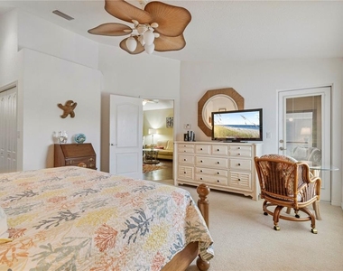 3533 Lakewood Boulevard - Photo Thumbnail 24
