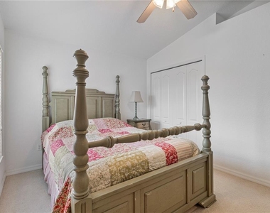 3533 Lakewood Boulevard - Photo Thumbnail 14
