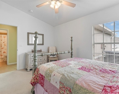 3533 Lakewood Boulevard - Photo Thumbnail 13