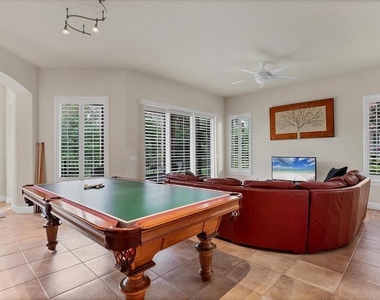 5433 46th Court W - Photo Thumbnail 5