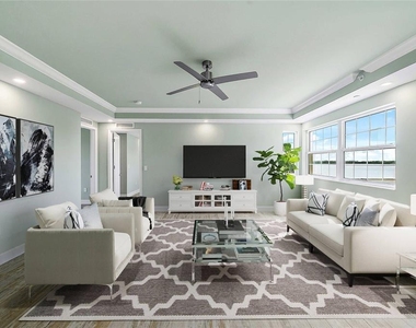 14550 River Beach Drive - Photo Thumbnail 2