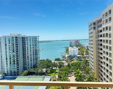 1111 Ritz Carlton Drive - Photo Thumbnail 20