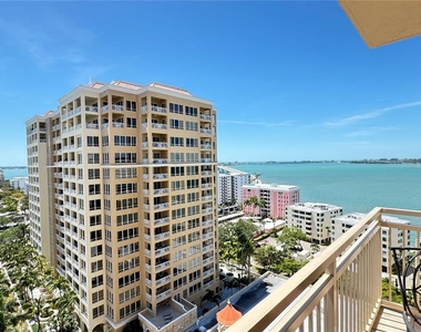 1111 Ritz Carlton Drive - Photo Thumbnail 26