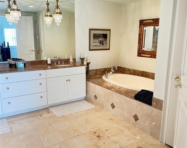 1111 Ritz Carlton Drive - Photo Thumbnail 31