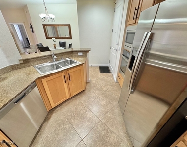 39 E Agate Avenue - Photo Thumbnail 6