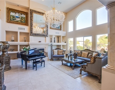 8808 Tierra Hope Court - Photo Thumbnail 6