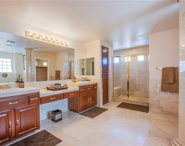 8808 Tierra Hope Court - Photo Thumbnail 20