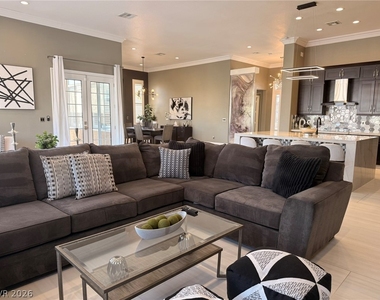 394 Highland Hills Court - Photo Thumbnail 53
