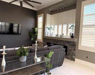 394 Highland Hills Court - Photo Thumbnail 31