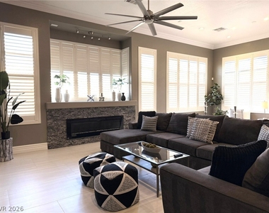 394 Highland Hills Court - Photo Thumbnail 27