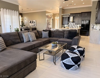 394 Highland Hills Court - Photo Thumbnail 29