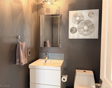 394 Highland Hills Court - Photo Thumbnail 51