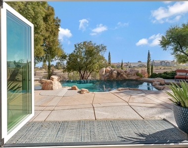 904 Pont Chartrain Drive - Photo Thumbnail 20