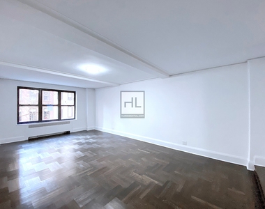 East 38th Street - Photo Thumbnail 3