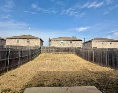 812 Parkplace Ridge - Photo Thumbnail 16