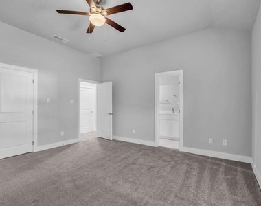 121 W Morton Street - Photo Thumbnail 17