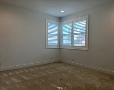26332 Paseo Sillin - Photo Thumbnail 15